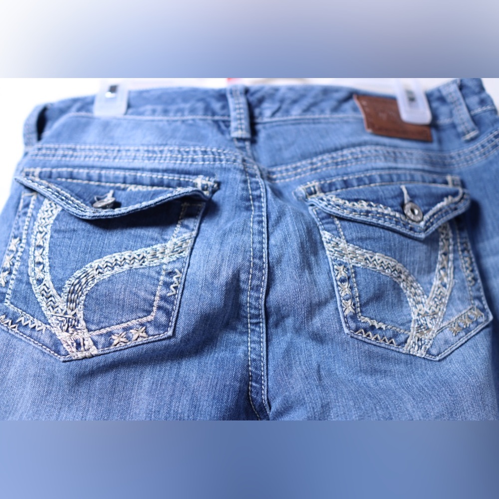 Ariya 13/14 Denim Low Rise Bootcut Vintage Stitched Jeans